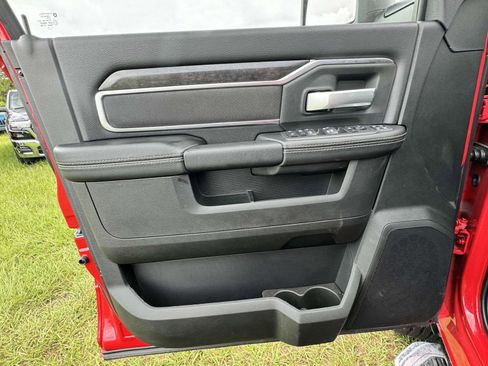 New 2024 RAM 2500 Big Horn w/ Sport Appearance Package image 15