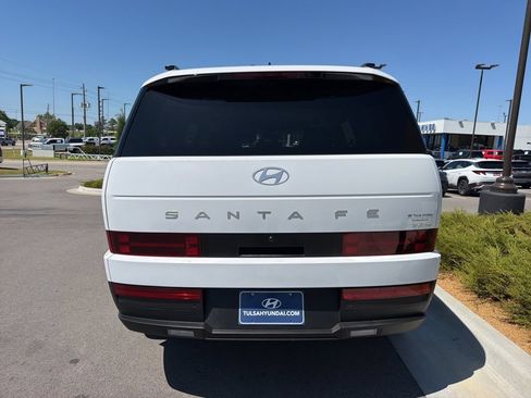 Certified 2026 Hyundai Santa Fe SEL FWD image 10