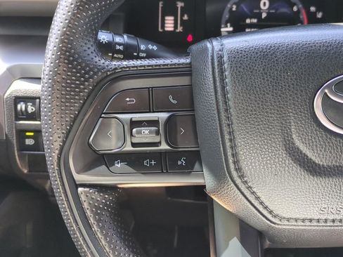 Certified 2024 Toyota Tacoma SR5 image 30