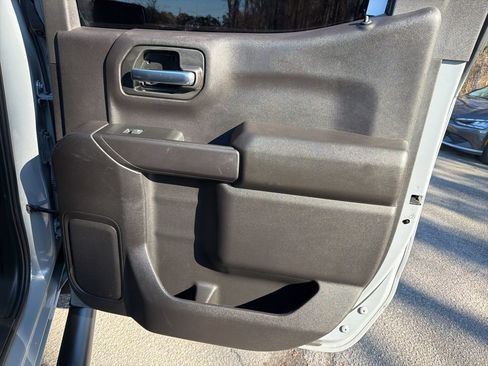 Used 2024 Chevrolet Silverado 1500 Custom w/ Turbomax Blackout Package image 26