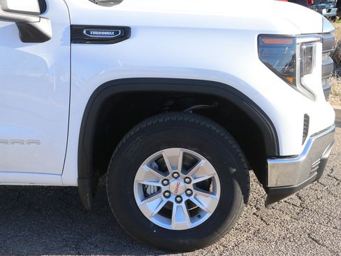 New 2026 GMC Sierra 1500 Pro w/ Trailering Package image 9