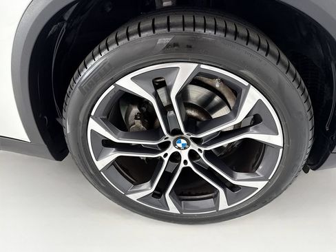 Used 2022 BMW X5 sDrive40i w/ Premium Package RWD image 31