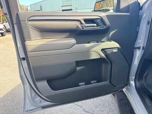 Certified 2025 Chevrolet Silverado 1500 ZR2 image 28