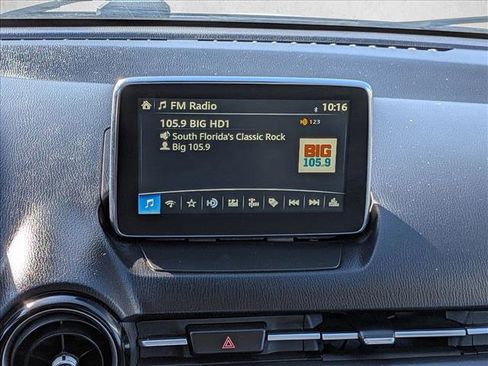 Used 2018 Toyota Yaris iA image 13