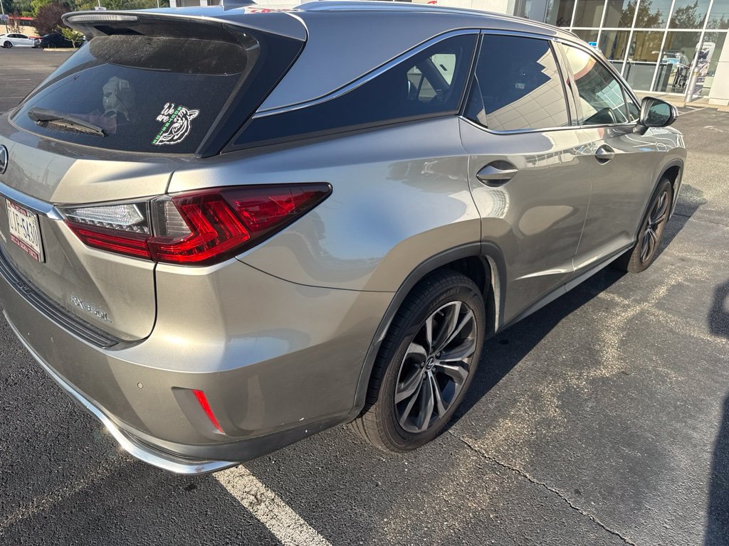 Used 2021 Lexus RX 350L FWD w/ Premium Package image 4