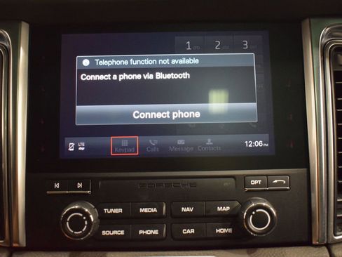 Used 2018 Porsche Macan S image 28