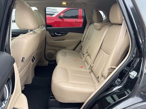 Used 2017 Nissan Rogue SL w/ SL Premium Package image 15