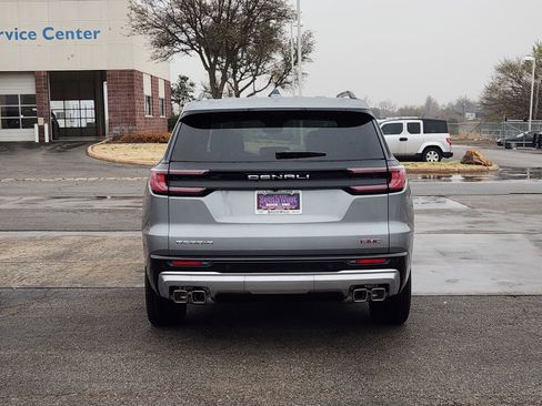 New 2026 GMC Acadia Denali w/ Super Cruise Package image 8