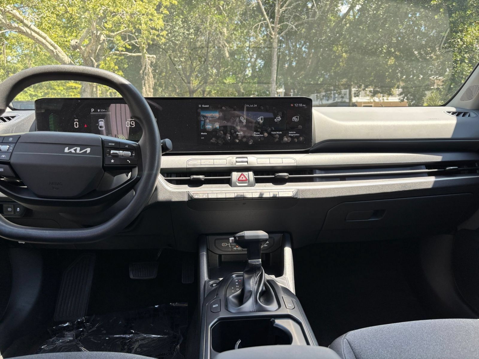 Used 2025 Kia K4 FWD image 16