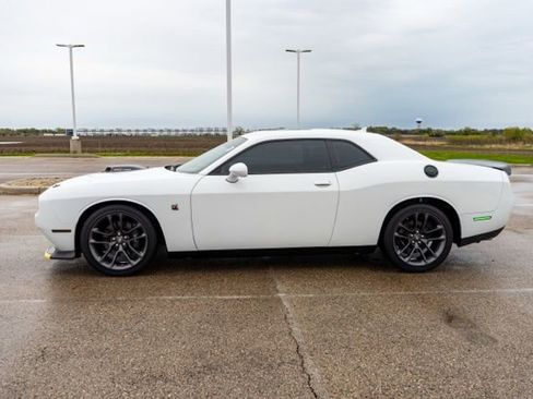 Used 2023 Dodge Challenger R/T Scat Pack w/ Shaker Package RWD image 4
