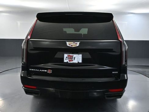 Used 2023 Cadillac Escalade Sport w/ Touring Package AWD/4WD image 7