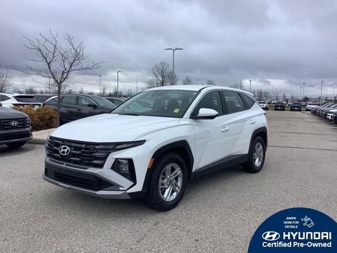 Certified 2026 Hyundai Tucson SE image 1