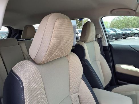 Used 2025 Subaru Outback Premium w/ Popular Package #1A image 19