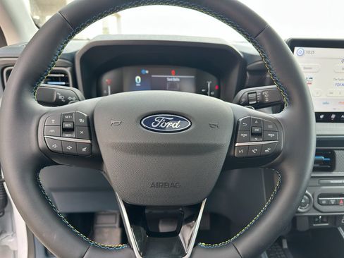 New 2025 Ford Maverick Lobo image 15