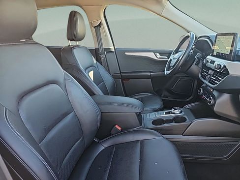 Used 2020 Ford Escape SEL image 35