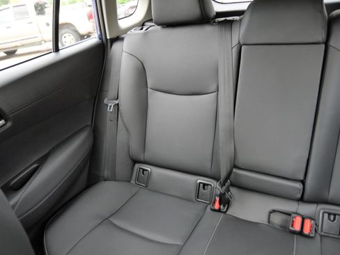 Used 2025 Toyota Corolla Cross XLE w/ Convenience Package AWD/4WD image 13