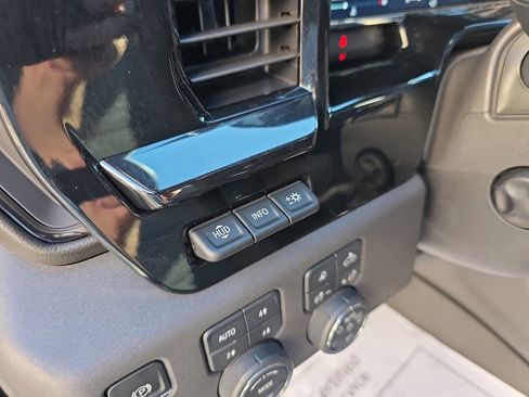 Certified 2025 Chevrolet Silverado 1500 ZR2 w/ Technology Package image 23