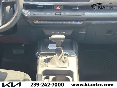 New 2027 Kia Seltos S FWD image 18
