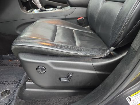 Used 2018 Jeep Grand Cherokee Limited image 27