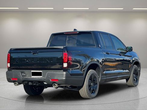 New 2026 Honda Ridgeline Black Edition image 5
