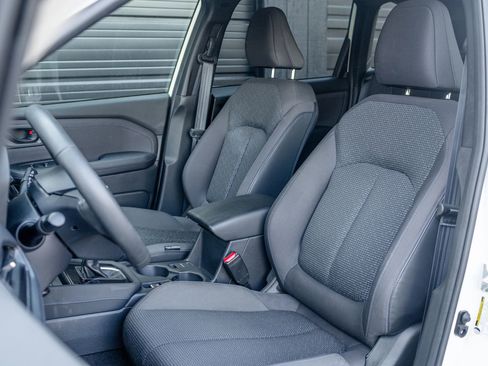 Used 2025 Subaru Forester Premium w/ Convenience Package #1 image 21