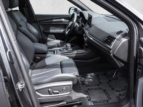 Used 2022 Audi Q5 2.0T Premium Plus AWD/4WD image 26