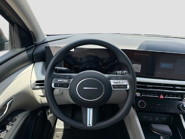 New 2026 Hyundai Tucson SEL Plus w/ Tow & Go Package FWD image 22