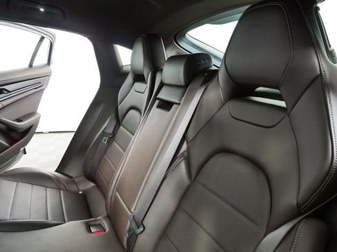 Certified 2025 Porsche Panamera 4 AWD/4WD image 22