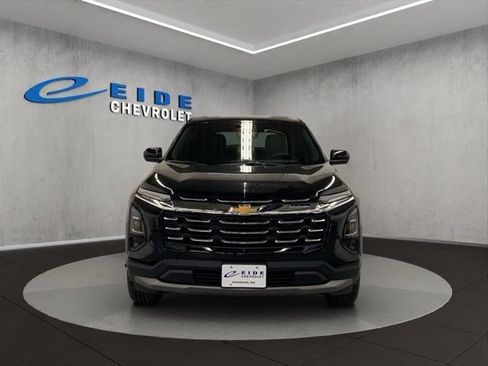 New 2026 Chevrolet Equinox LT w/ Safety and Technology Package AWD/4WD image 2