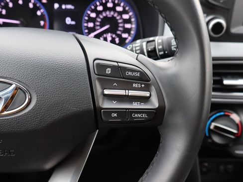 Used 2021 Hyundai Kona SEL image 7