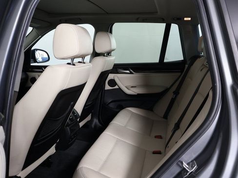 Used 2017 BMW X3 sDrive28i image 11
