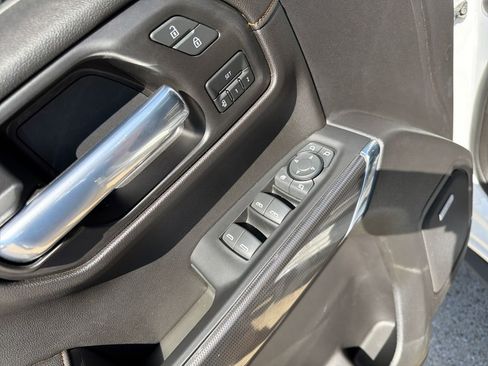 Used 2022 GMC Sierra 1500 AT4 w/ AT4 Preferred Package image 15