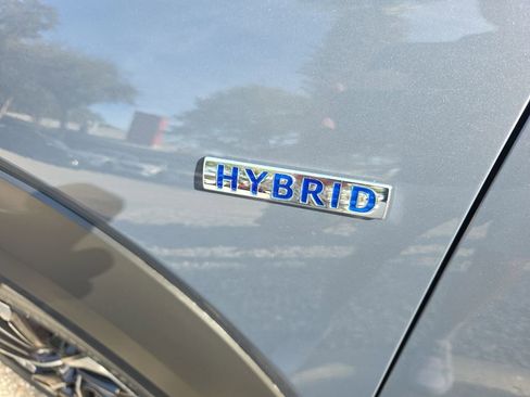 Certified 2025 MAZDA CX-50 2.5 Hybrid w/ Weather Package image 42