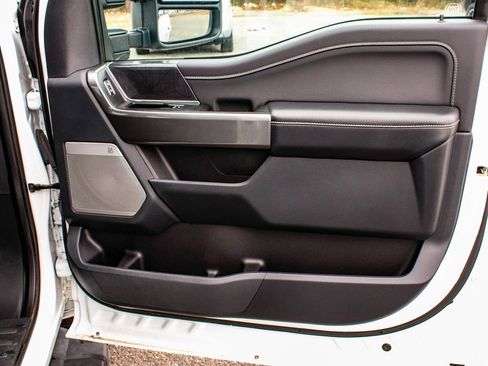 Used 2023 Ford F150 XLT w/ Equipment Group 302A High image 13