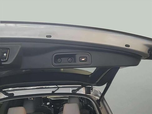 Used 2022 Honda Pilot Touring image 25