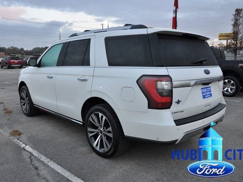 Used 2021 Ford Expedition Limited image 3