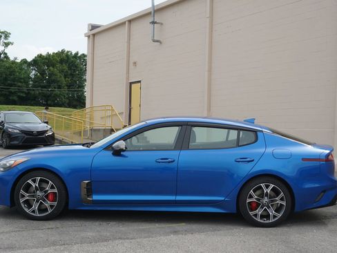 Used 2018 Kia Stinger GT AWD/4WD image 10