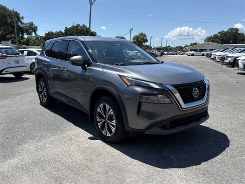 Used 2021 Nissan Rogue SV image 7