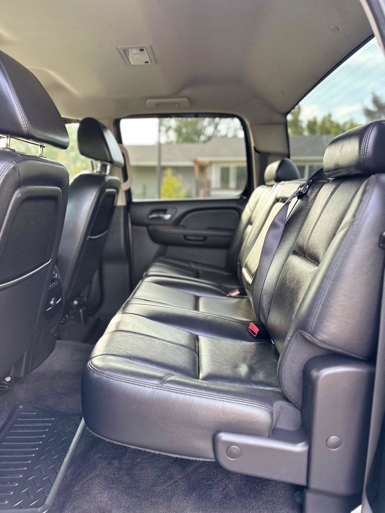 Used 2007 GMC Sierra 2500 SLE AWD/4WD image 17