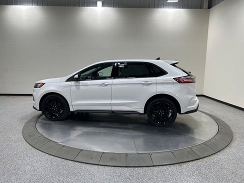 Certified 2020 Ford Edge ST w/ Equipment Group 401A AWD/4WD image 10