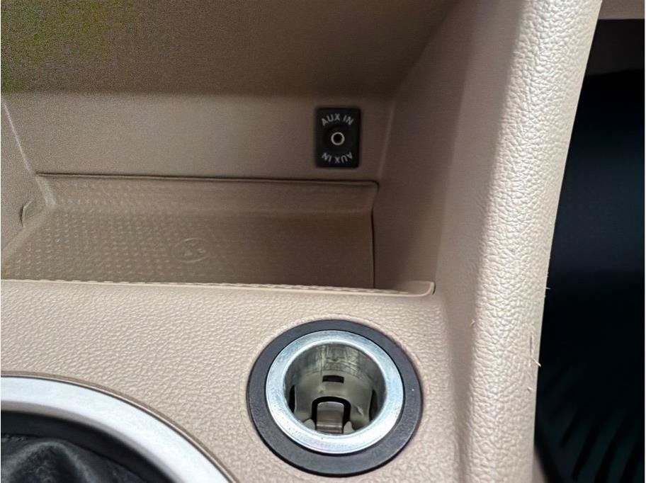 Used 2013 Volkswagen Beetle 2.5 FWD image 19