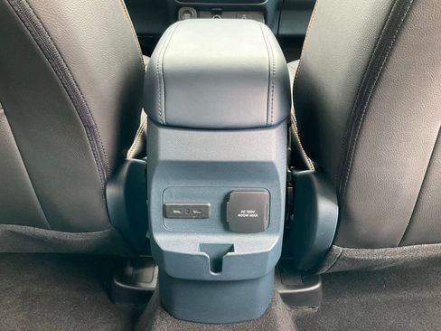 New 2025 Ford Maverick XLT w/ XLT Luxury Package image 37