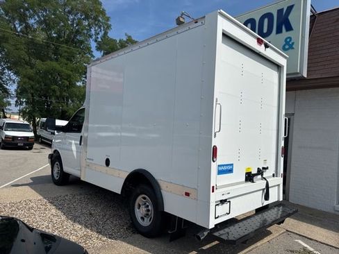 New 2025 Chevrolet Express 3500 w/ Power Convenience Package RWD image 6