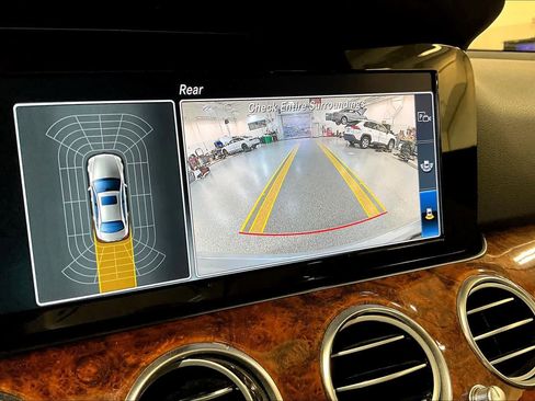 Used 2018 Mercedes-Benz E 300 image 23