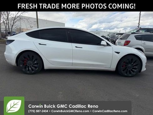 Used 2022 Tesla Model 3 Performance image 6