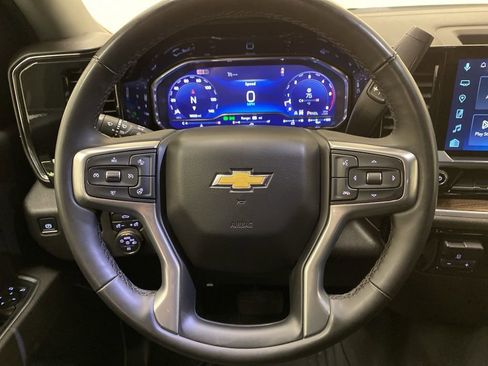 Used 2025 Chevrolet Silverado 2500 LT w/ Convenience Package AWD/4WD image 22