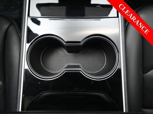 Used 2020 Tesla Model 3 Standard Range image 29