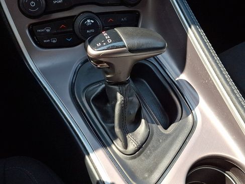 Used 2022 Dodge Challenger R/T RWD image 25