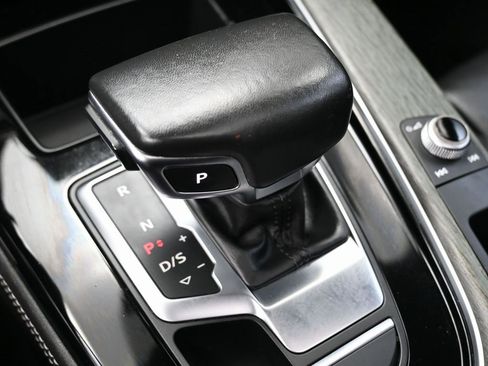 Used 2022 Audi A4 2.0T Premium Plus w/ Premium Plus Package image 30