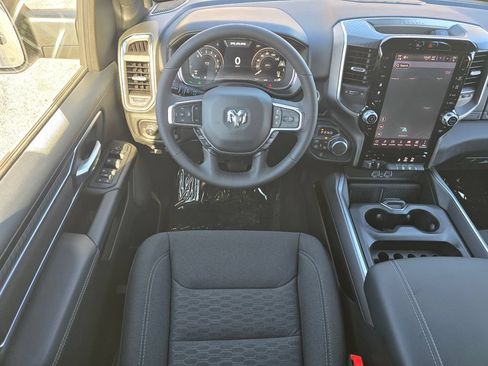 New 2026 RAM 1500 Big Horn AWD/4WD image 30